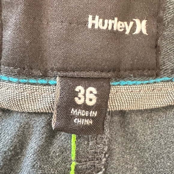 Men's Hurley Gray Casual Shorts - Picture 3 of 3